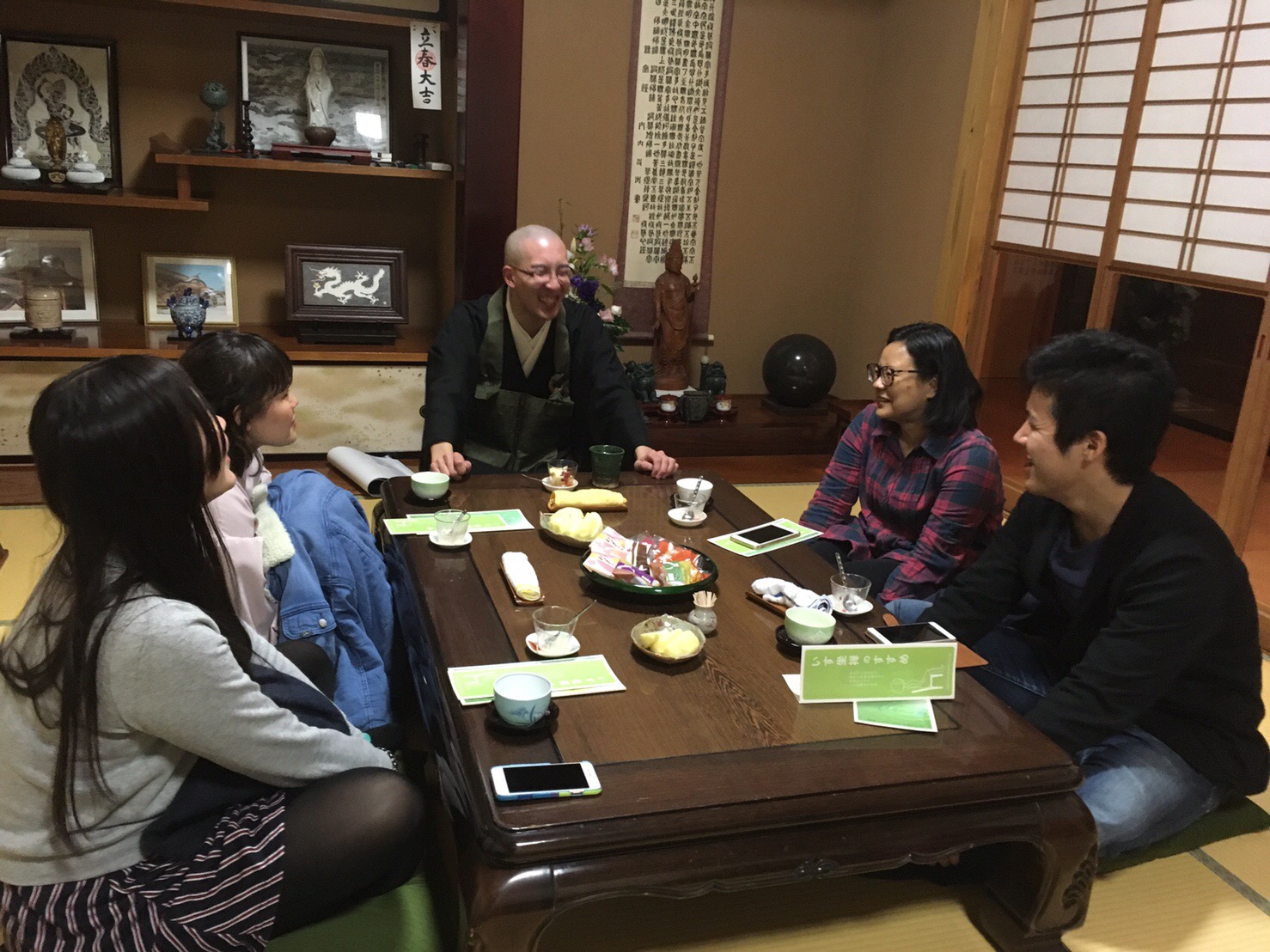 "Ho:senji temple - Zen meditation experience at" opened temple "in nature ~",